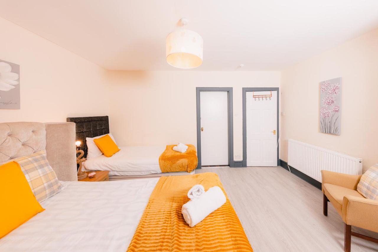 Old Town Central Apartments By The Castle إدنبرة المظهر الخارجي الصورة
