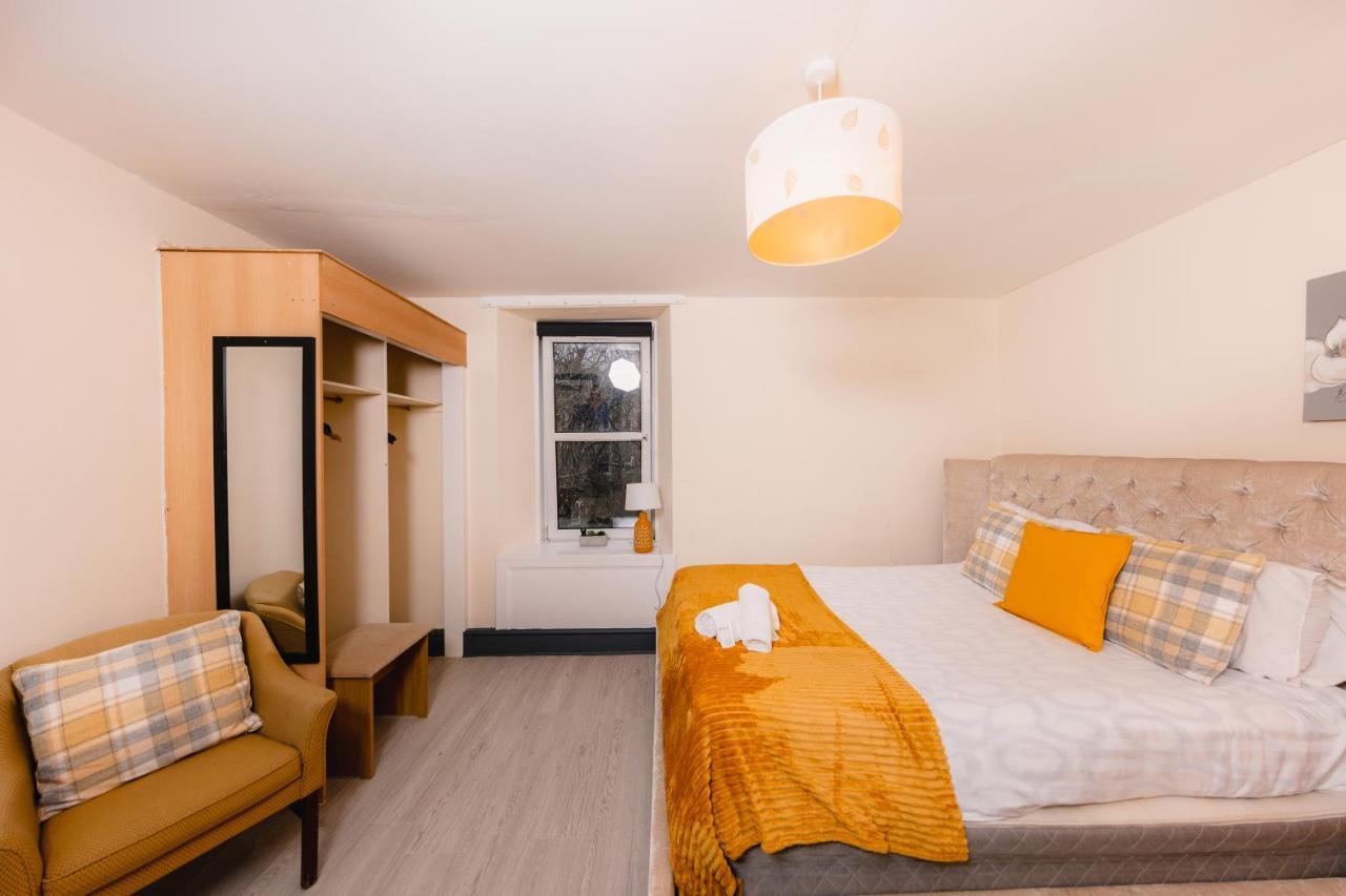 Old Town Central Apartments By The Castle إدنبرة المظهر الخارجي الصورة